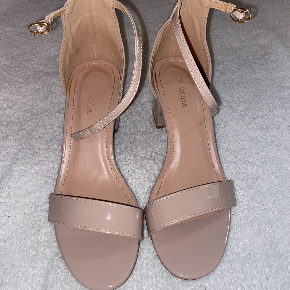 Women’s heels